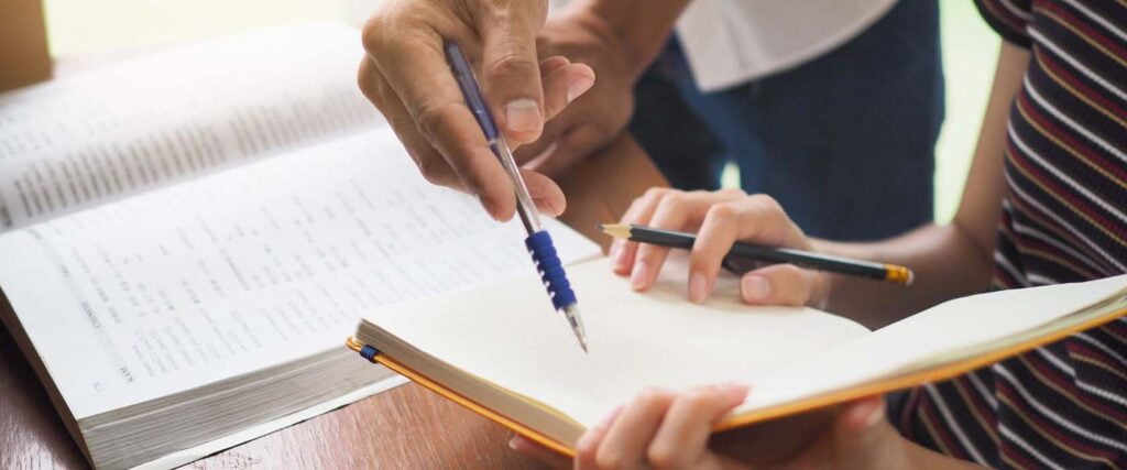 Full-Time MBA vs Executive MBA: Which Program Is Right for You? image