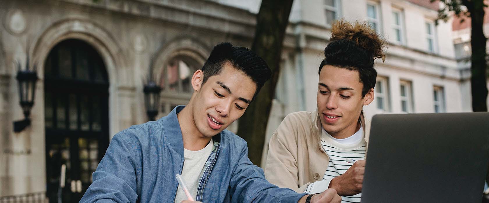 Stay competitive 10 years after graduating: Future proof your career in the HKUST MBA